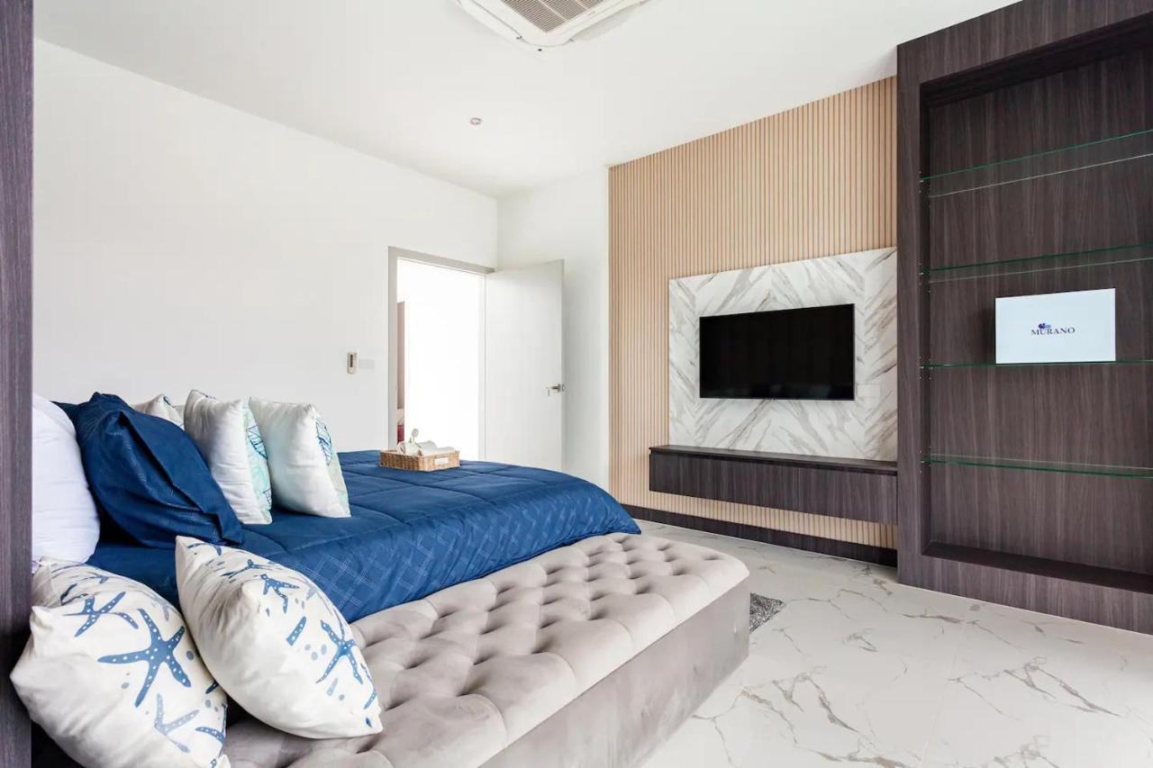 Astro Deluxe 4 Bedrooms Vila